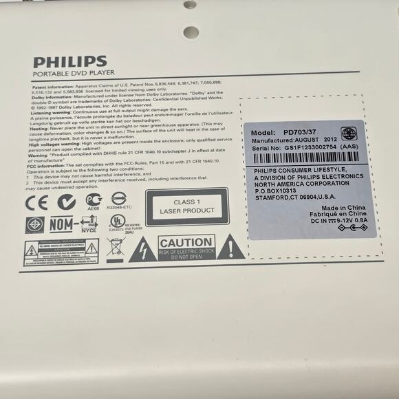 Philips 7" Portable DVD Player PD703 / 37 & Travelling Carrying Case - Picture 10 of 15